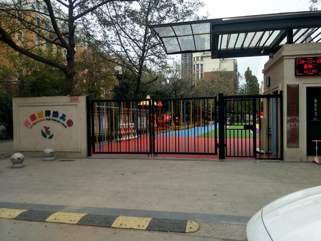 河南城開幼兒園SH-700兒童身高體重測(cè)量儀案例
